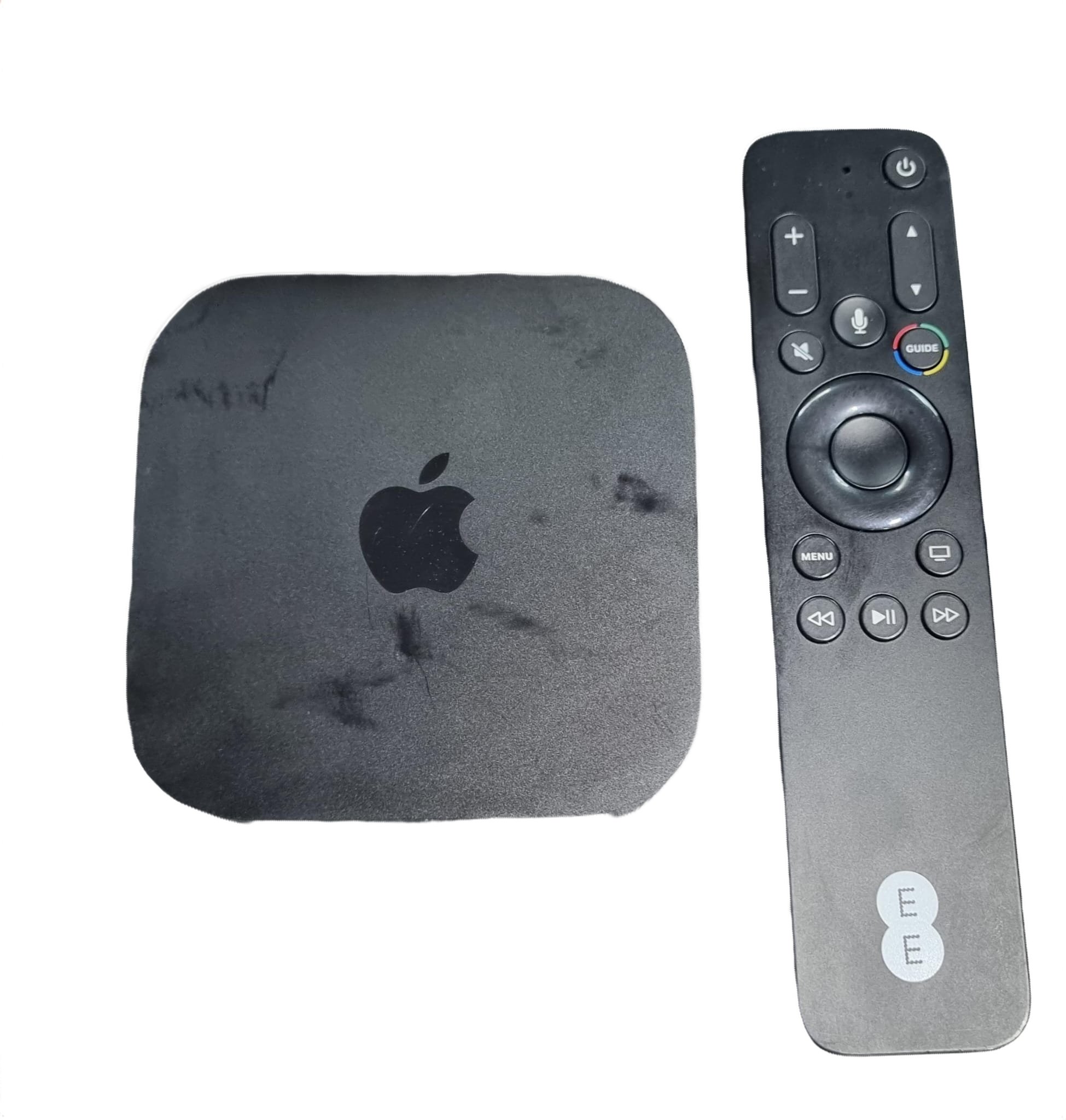 Apple TV - 4K - A2843 - 3rd Generation - Black - WiFi & Ethernet - Unboxed An EE Remote - 128GB - Includes A Power Supply