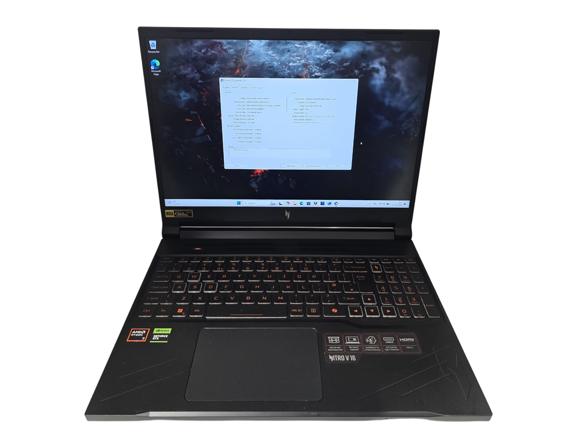 Acer Nitro V16, RTX 4050, Ryzen 7 8845HS, 16GB RAM, 512GB SSD
